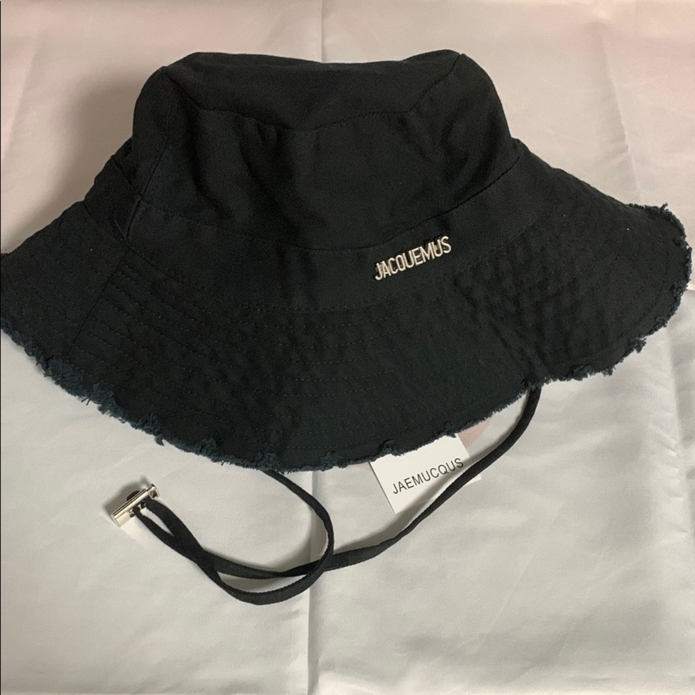 Jacquemus Black Bucket Hat